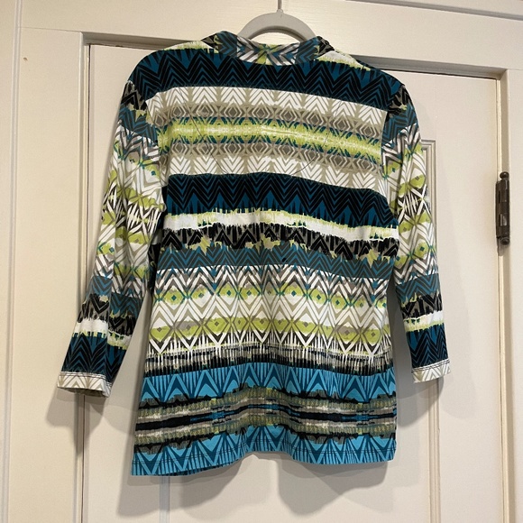 Ruby Rd. 3/4 V-Neck Top - Picture 2 of 4